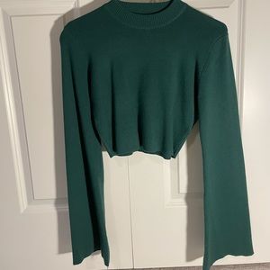 GREEN CROPPED SWEATER